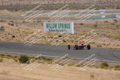 media/Jun-01-2025-CalClub SCCA (Sun) [[eae223c5dd]]/Group 3/Lap race/